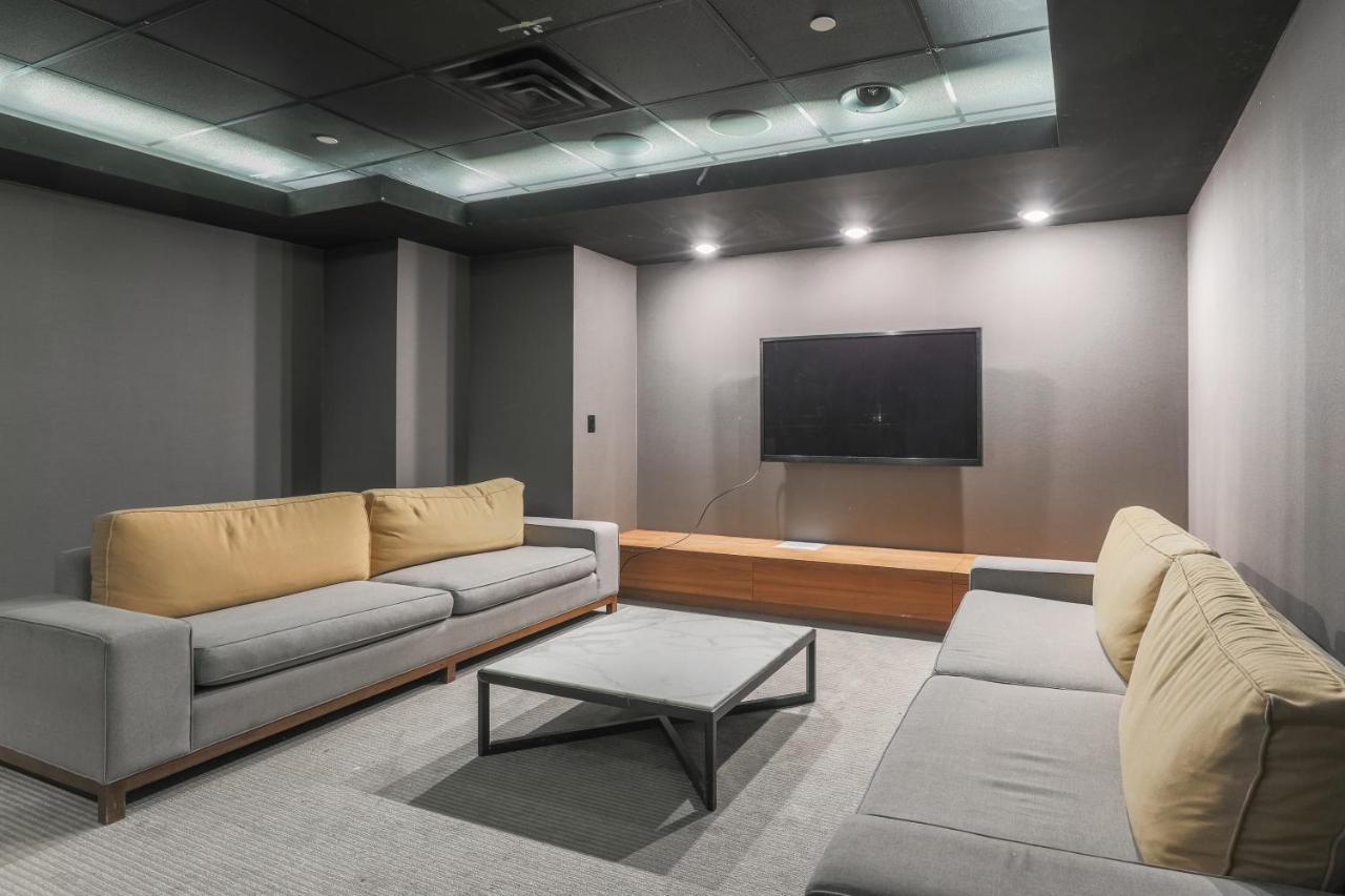 Simply Comfort. Elegant Apartments Dan Lecki Toronto Zewnętrze zdjęcie